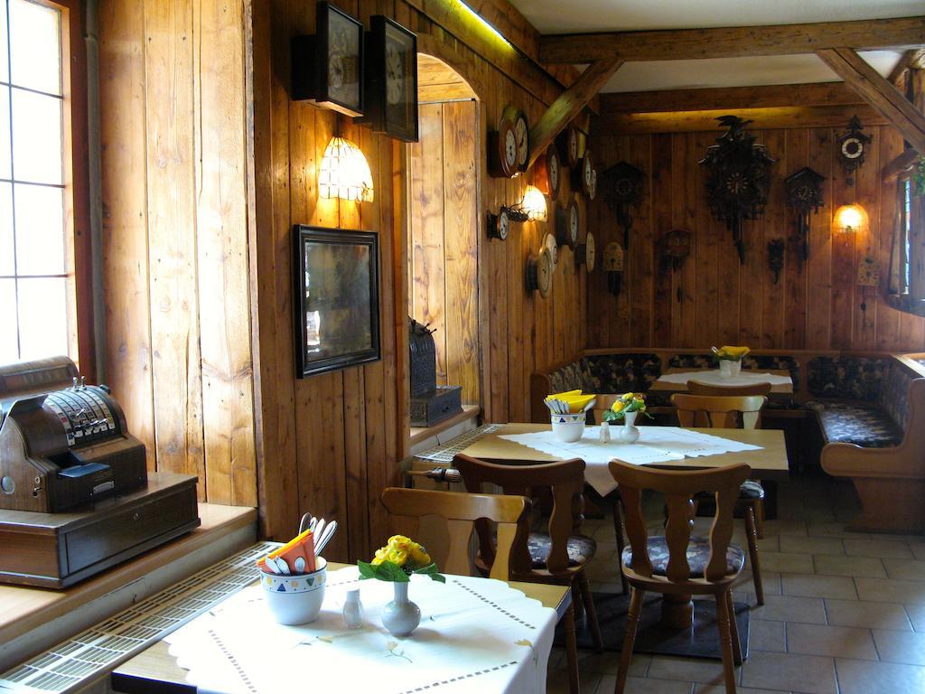 Landhotel Goldener Becher Limabach - Oberfrohna Zewnętrze zdjęcie