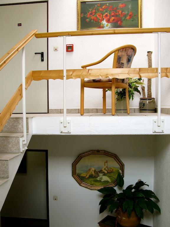Landhotel Goldener Becher Limabach - Oberfrohna Zewnętrze zdjęcie